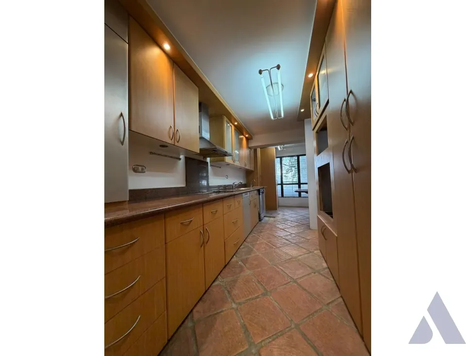 Vendo apartamento para remodelar 200m2 La Unión 3274 - 10