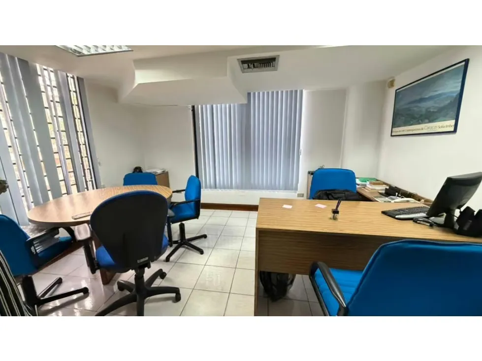 Vendo local/oficina dúplex en PB 122m2 Torre Oasis El Recreo 4751 - 16