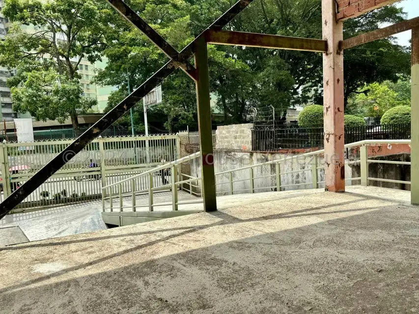 Local Comercial en Venta en El Paraiso, Distrito Metropolitano - 13