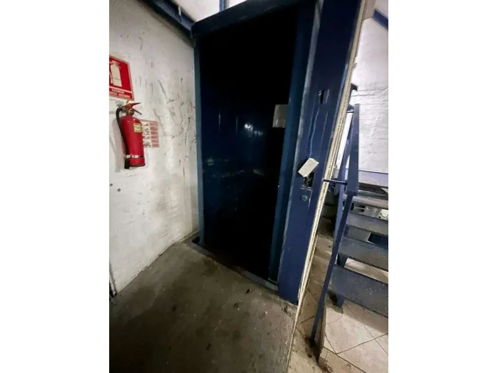 Vendo edificio comercial/residencial 1378 m2 Santa Mónica 4548 - 12