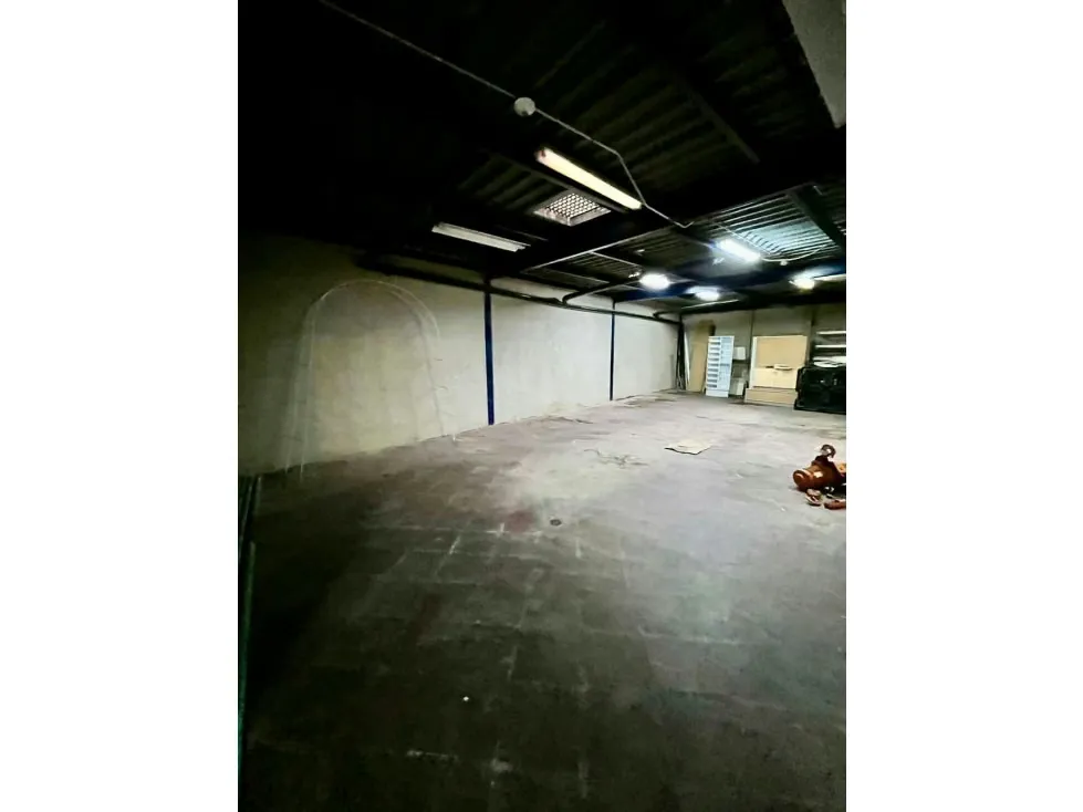 Vendo edificio comercial/residencial 1378 m2 Santa Mónica 4548 - 18