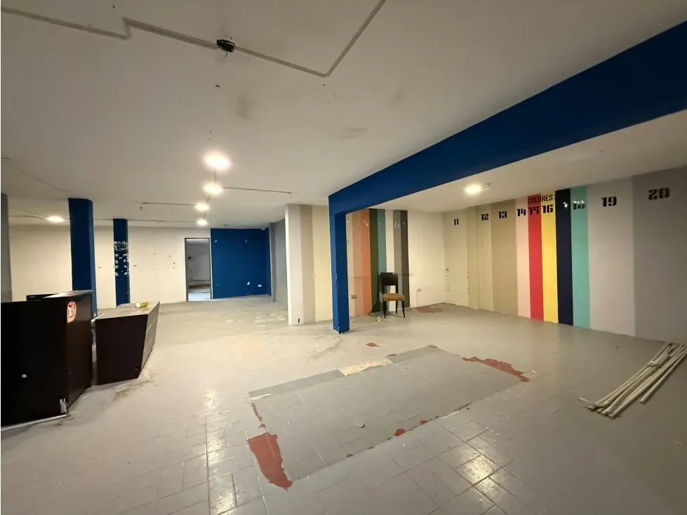 Se vende Casa Comercial 600m² Chuao - 6