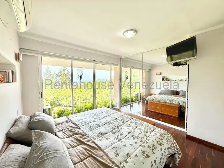 Apartamento (Duplex) en Venta en El Hatillo, Distrito Metropolitano - 16
