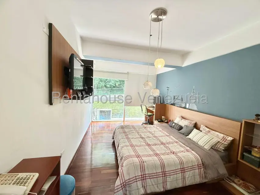 Apartamento (Duplex) en Venta en El Hatillo, Distrito Metropolitano - 24