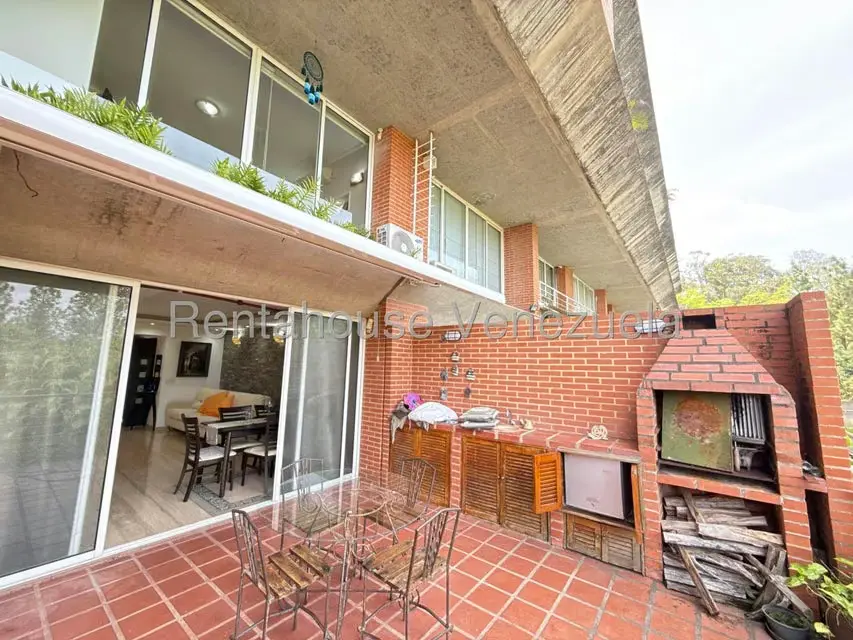 Apartamento (Duplex) en Venta en El Hatillo, Distrito Metropolitano - 26
