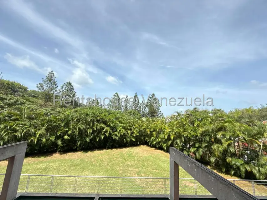 Apartamento (Duplex) en Venta en El Hatillo, Distrito Metropolitano - 29
