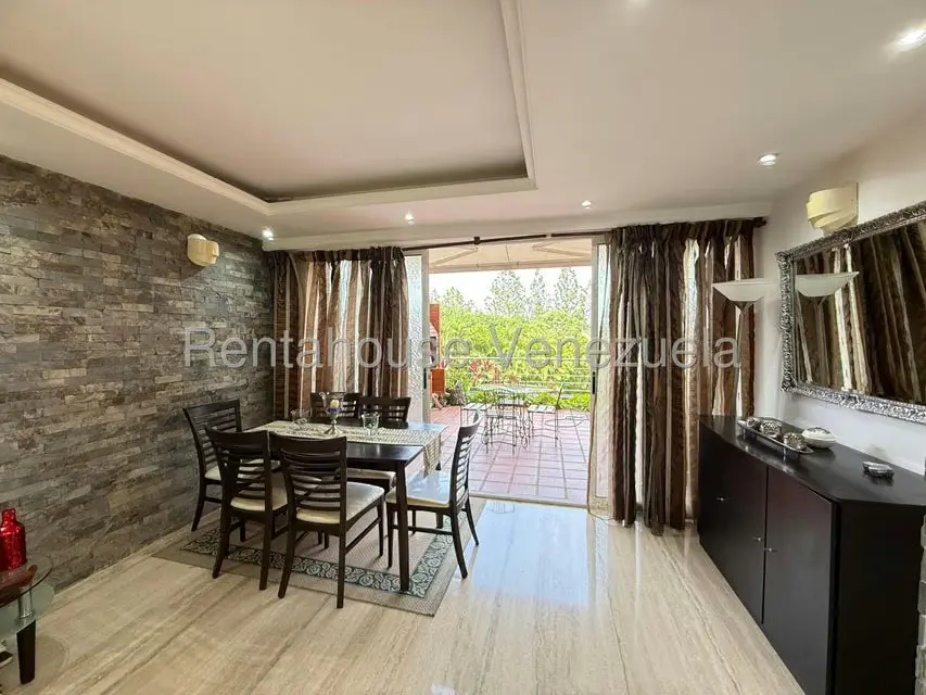 Apartamento (Duplex) en Venta en El Hatillo, Distrito Metropolitano - 9