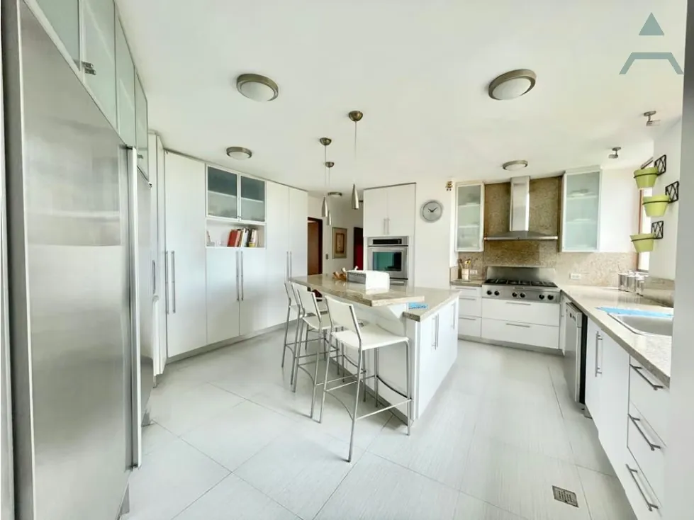 Se vende Apto PH 680m² 5h/4.5b/4p La Castellana - 9