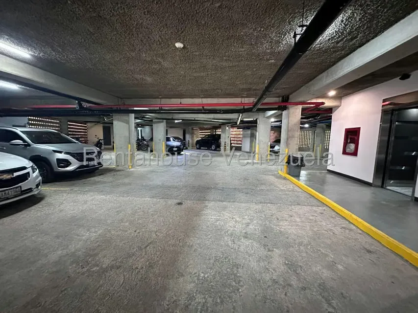 Apartamento (1 Nivel) en Venta en Montecristo, Distrito Metropolitano - 39