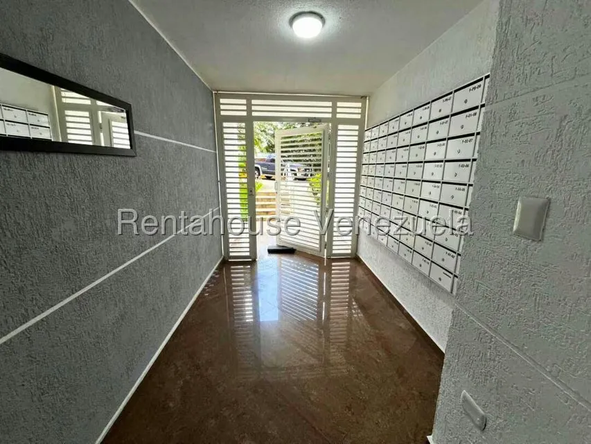 Apartamento (1 Nivel) en Venta en Los Naranjos Humboldt, Distrito Metropolitano - 15