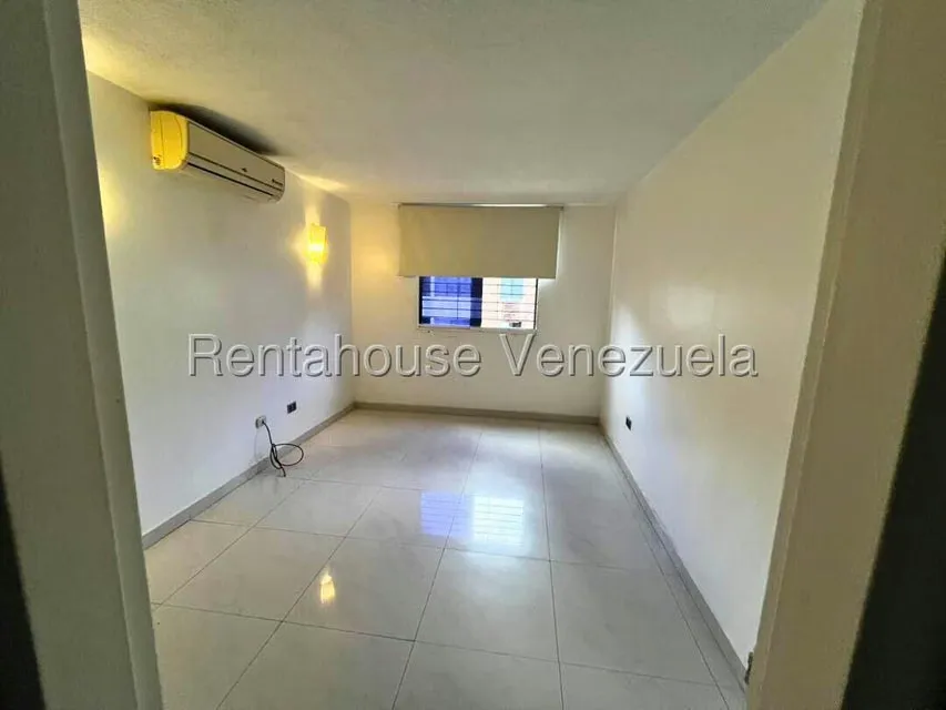 Apartamento (1 Nivel) en Venta en Los Naranjos Humboldt, Distrito Metropolitano - 7