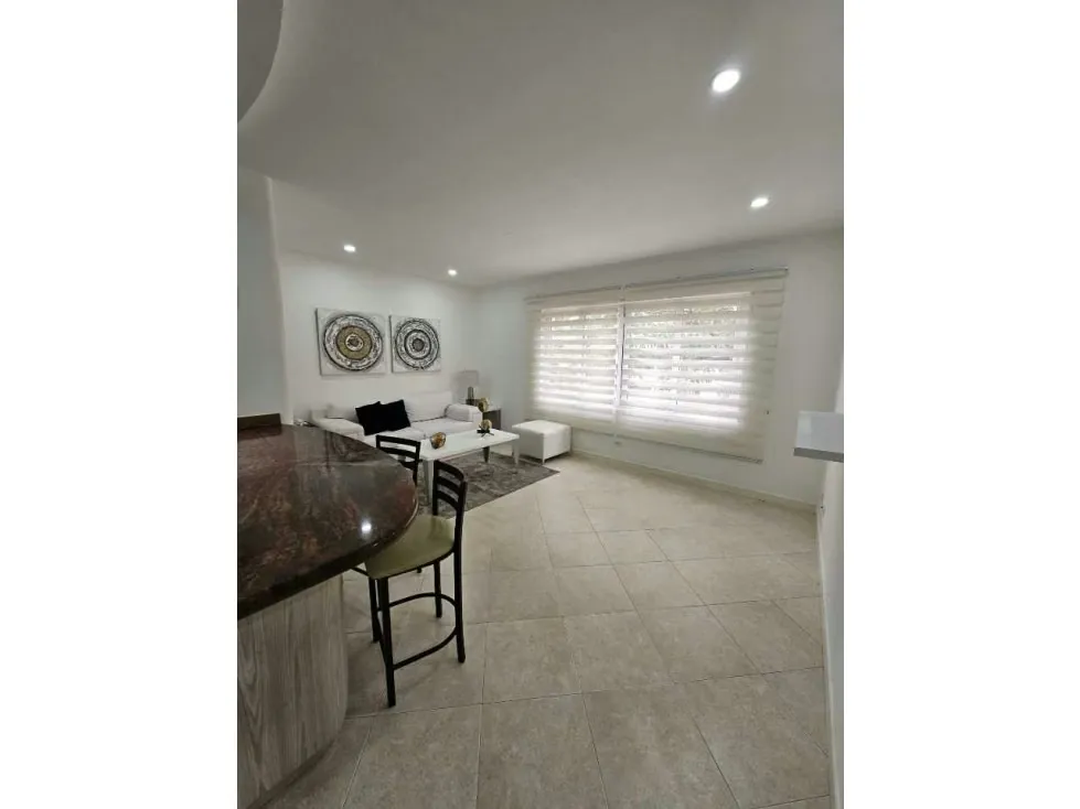 Alquilo apartamento tipo ejecutivo 56m2 El Rosal 8608 - 9