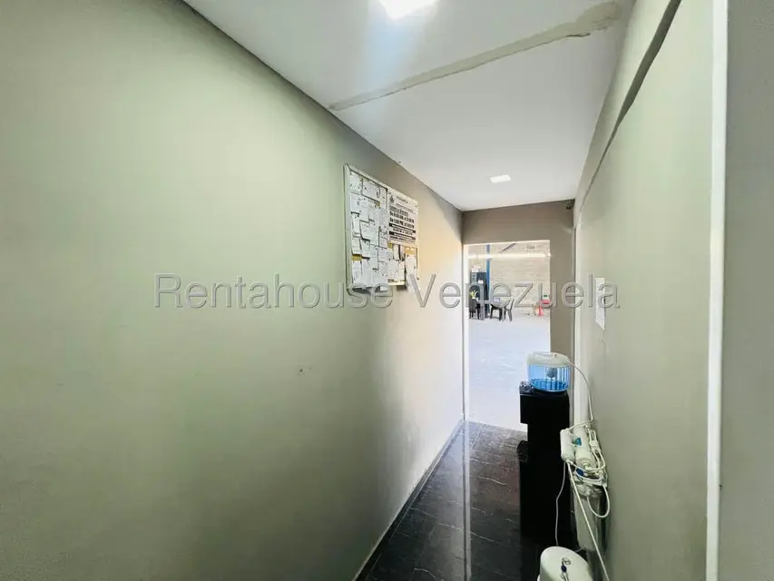 Local Comercial en Venta en Zona Industrial 3, Lara - 26