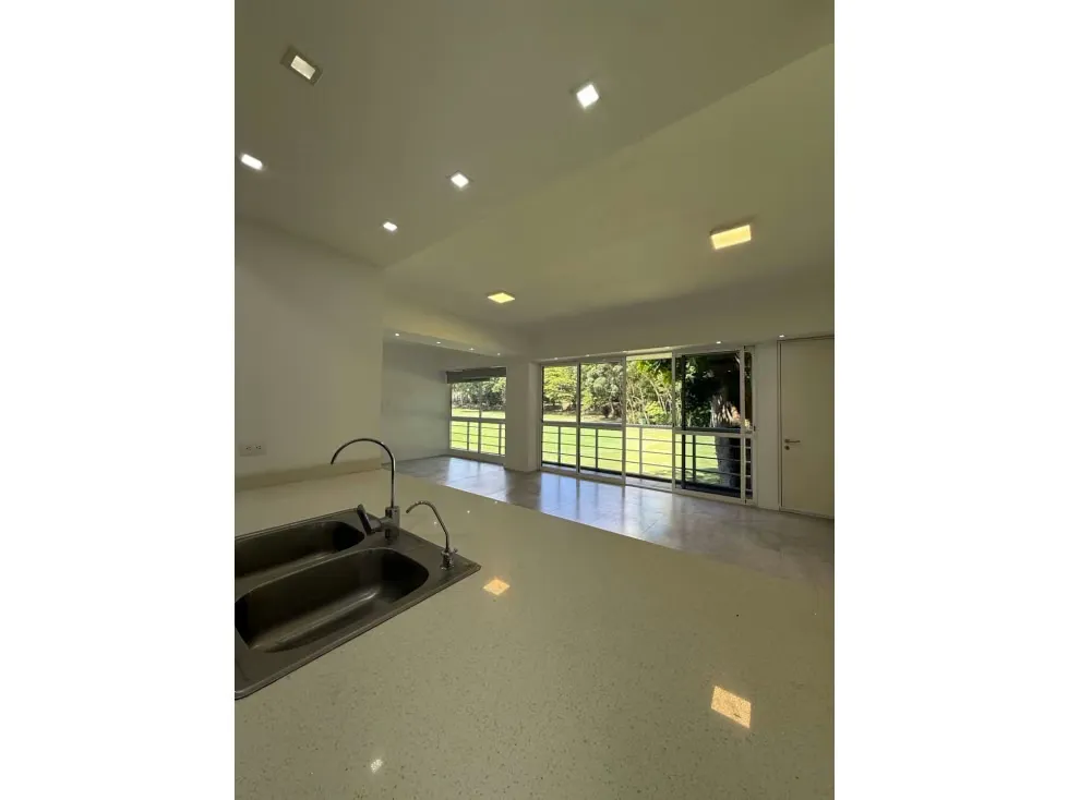 Vendo apartamento 100m2 Los Naranjos de Las Mercedes 0102 - 2