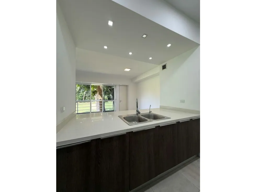 Vendo apartamento 100m2 Los Naranjos de Las Mercedes 0102 - 11