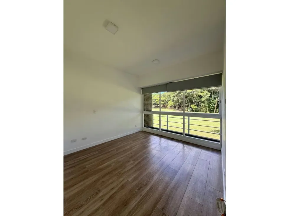 Vendo apartamento 100m2 Los Naranjos de Las Mercedes 0102 - 12