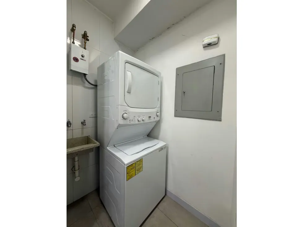 Vendo apartamento 100m2 Los Naranjos de Las Mercedes 0102 - 18