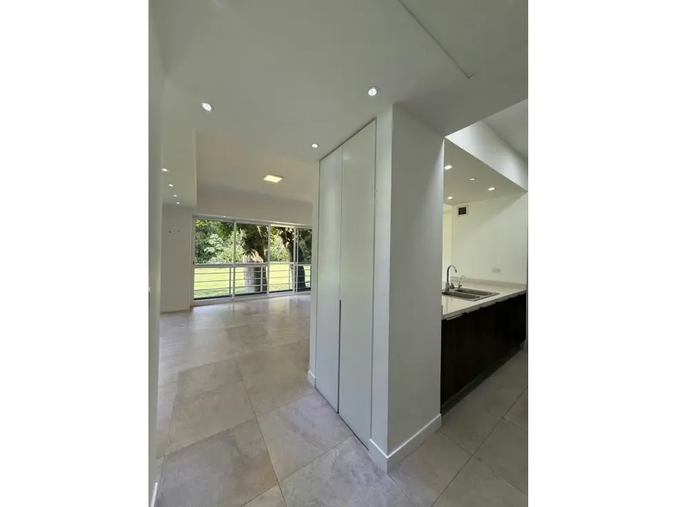 Vendo apartamento 100m2 Los Naranjos de Las Mercedes 0102 - 4