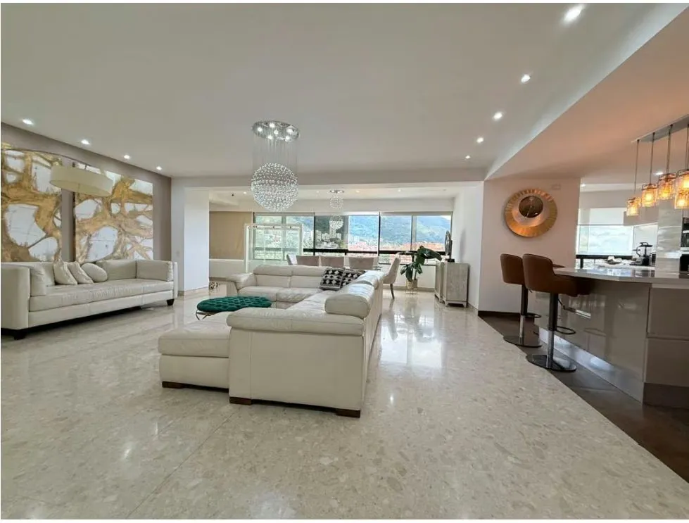 Se vende PH Triplex 500m2 5H+S/5.5B+S/4P La Castellana - 2