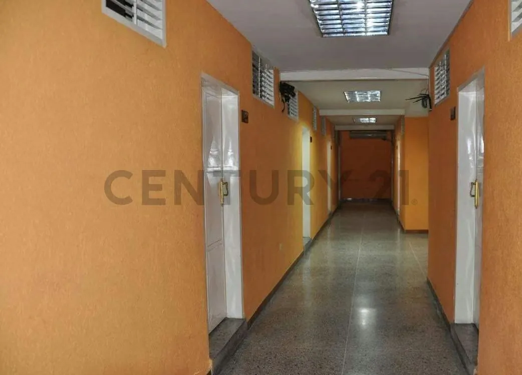 En venta hotel con edificio multiproposito - 8