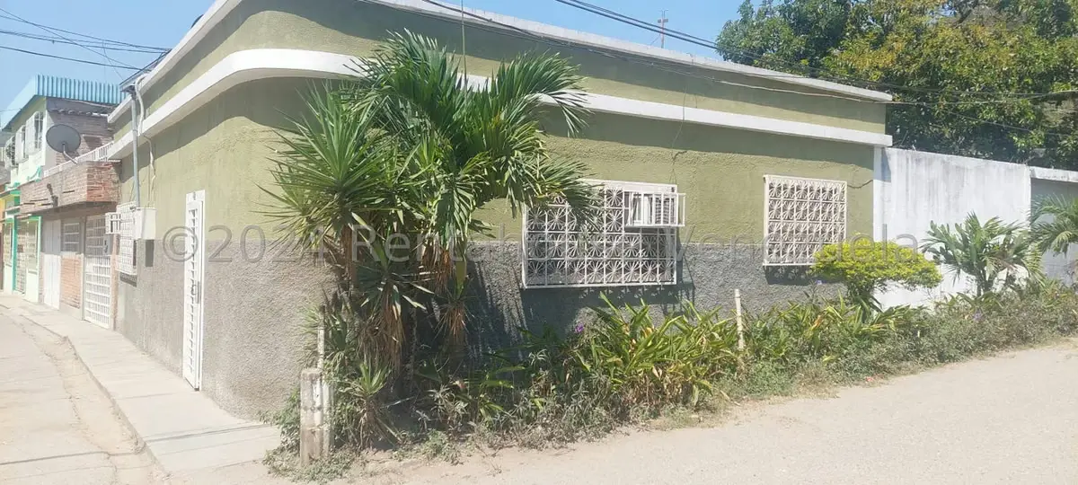 Casa (1 Nivel) en Venta en Guatire, Miranda - 3