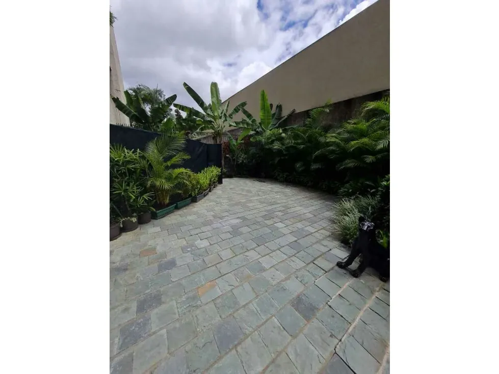 Vendo/alquilo PB 130+80m2 Altamira 9354 - 6