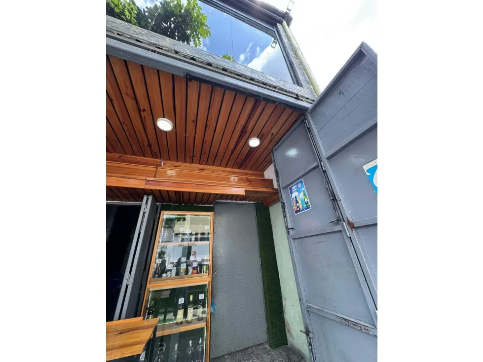 ALQUILER CASA COMERCIAL CATIA 80mts - 2