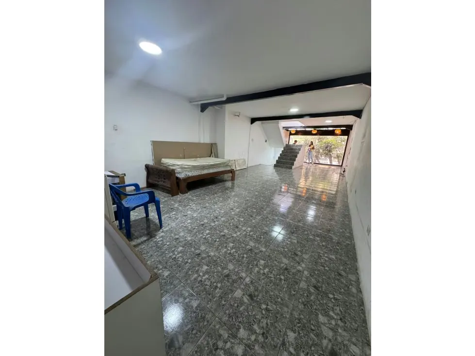ALQUILER CASA COMERCIAL CATIA 80mts - 5