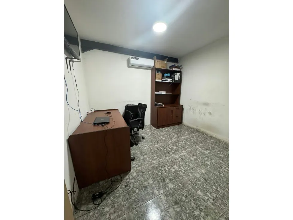 ALQUILER CASA COMERCIAL CATIA 80mts - 9