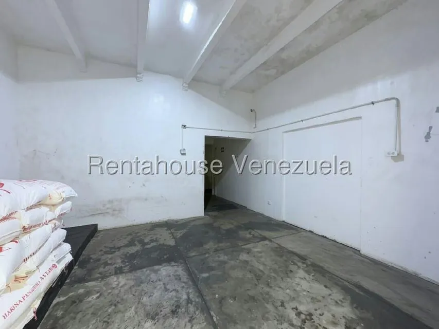Casa (1 Nivel) en Venta en Alta Florida, Distrito Metropolitano - 23