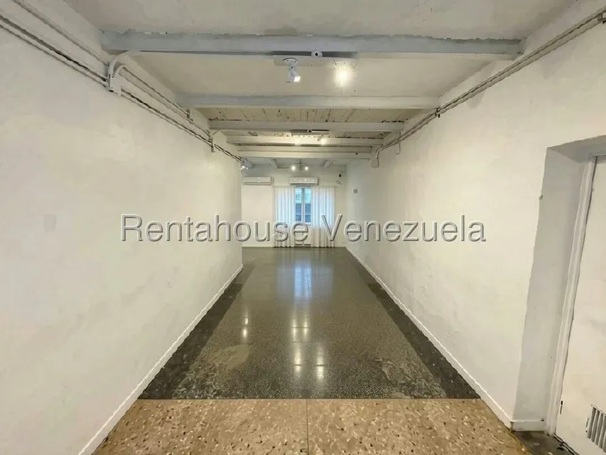 Casa (1 Nivel) en Venta en Alta Florida, Distrito Metropolitano - 33
