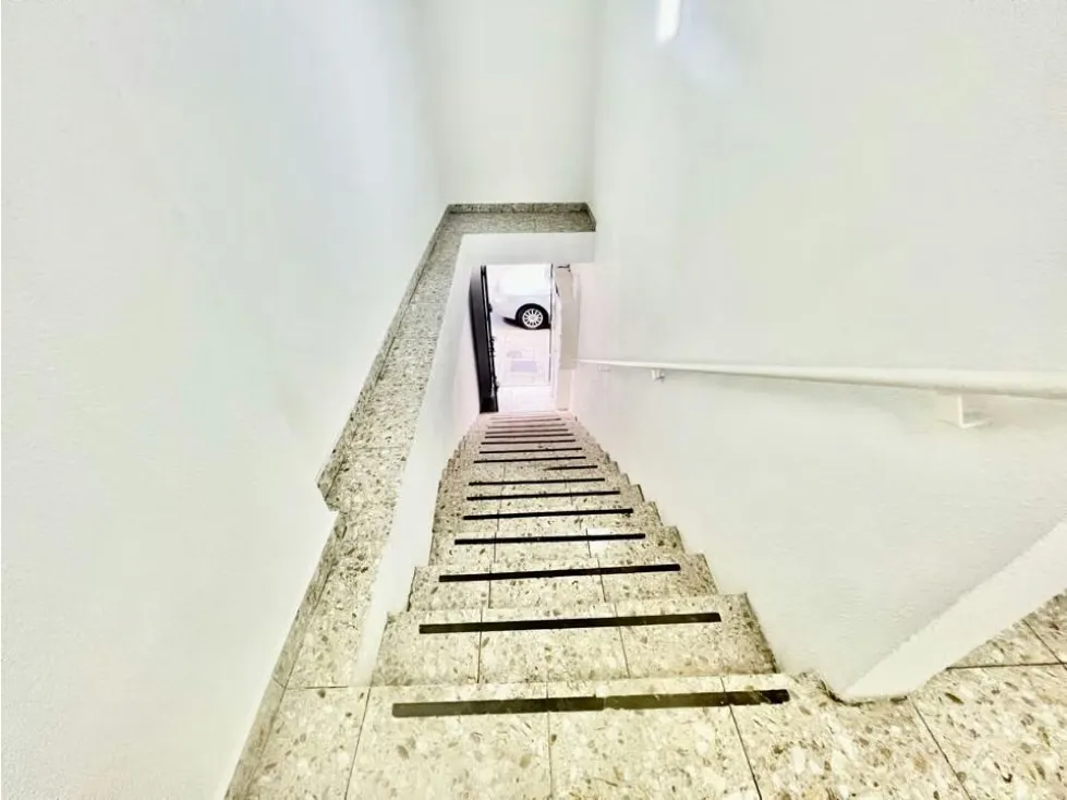 Se vende edificio + local 255m2 Chacao - 9