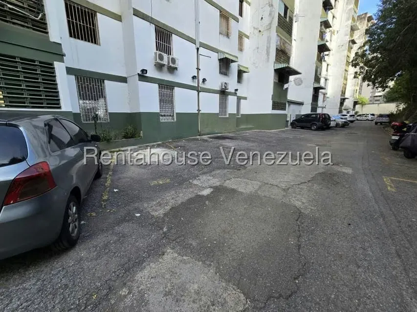 Apartamento (1 Nivel) en Venta en El Cafetal, Distrito Metropolitano - 15