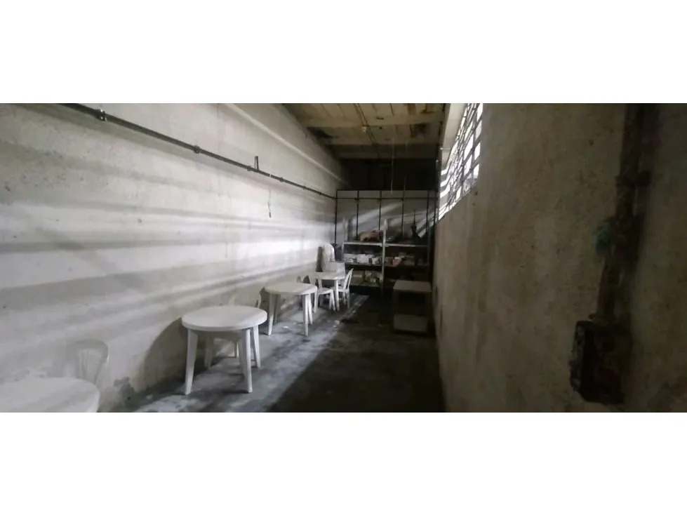 Vendo edificio industrial 1.749m2 El Llanito 6247 - 12