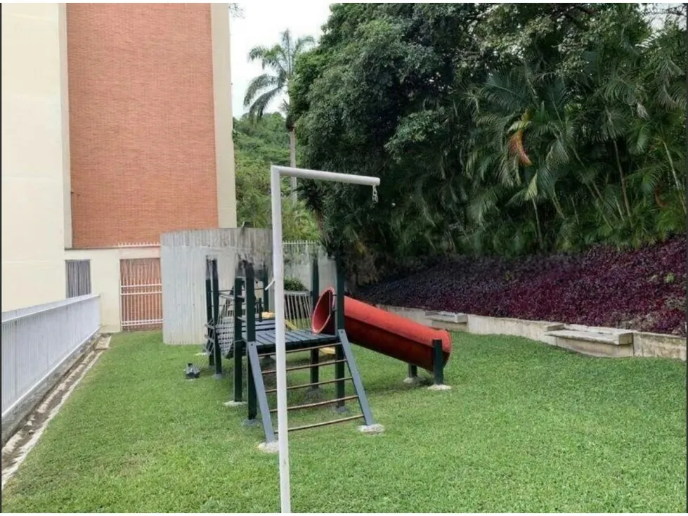 Vendo apartamento para remodelar 323m2 La Alameda 2900 - 19