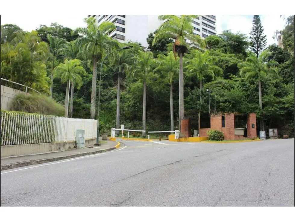 Vendo apartamento para remodelar 323m2 La Alameda 2900 - 20