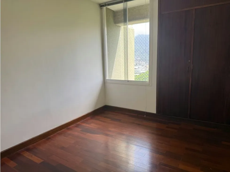 Se vende apartamento 200m2 El Cafetal 7939 - 13