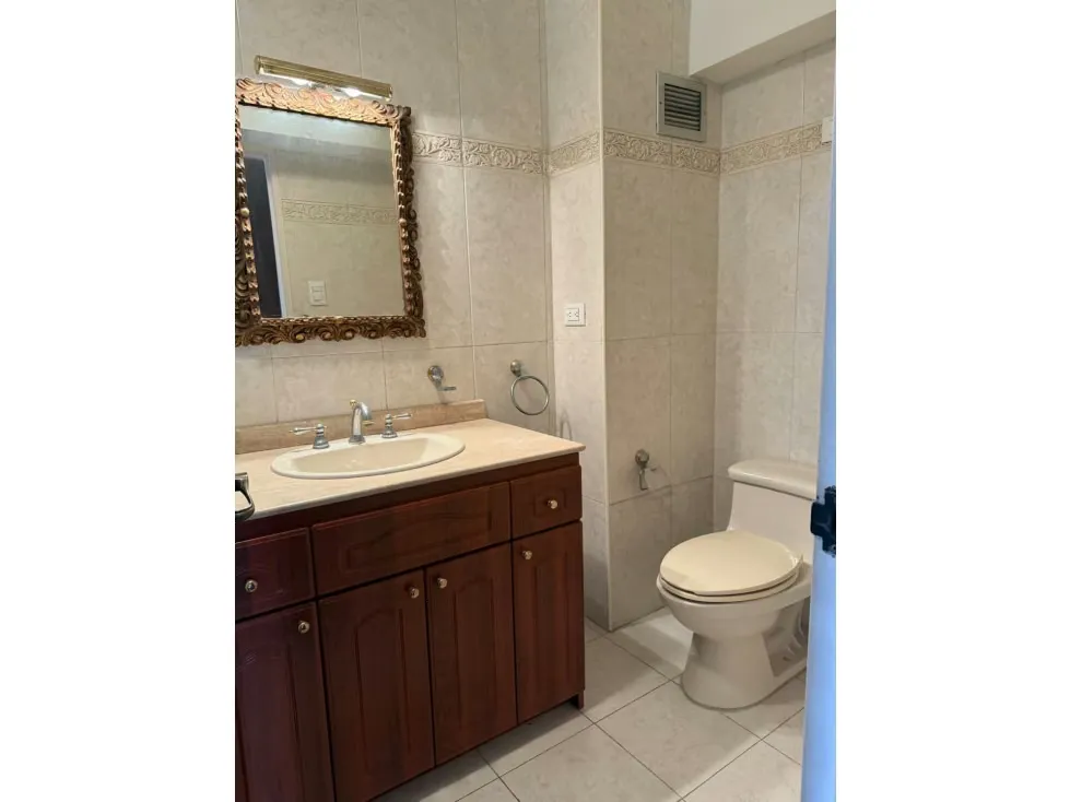 Se vende apartamento 200m2 El Cafetal 7939 - 10