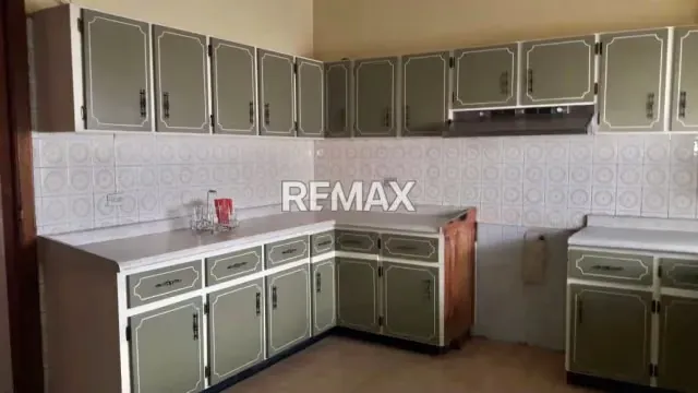 AMPLIA CASA EN VENTA MULTIPROPOSITO - 3