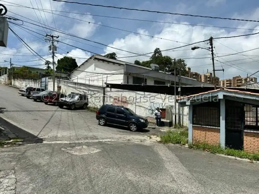 Terreno (Residencial) en Venta en Club Hipico, Miranda