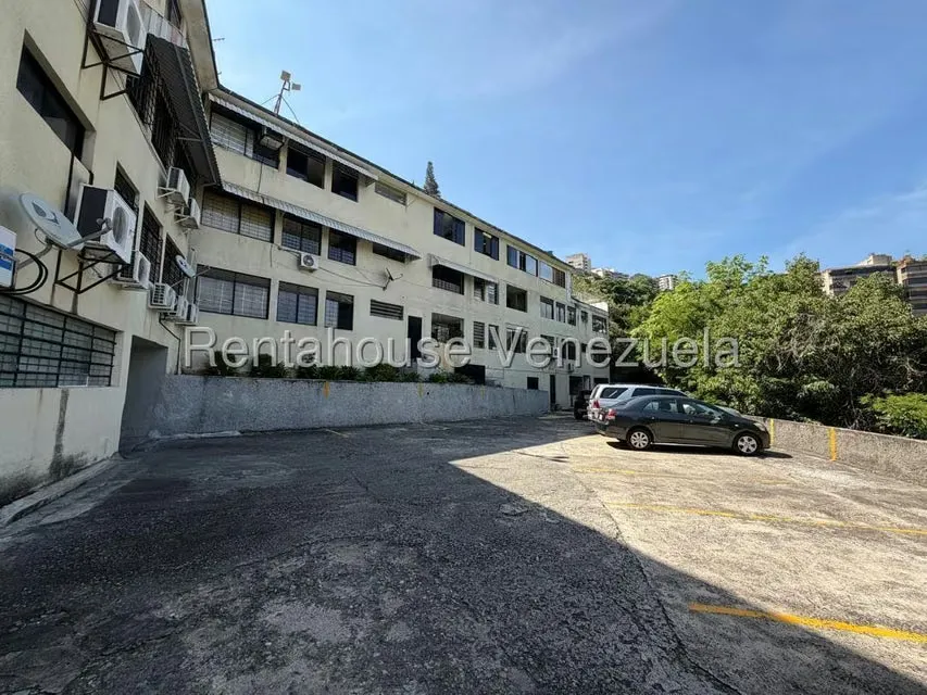 Apartamento (1 Nivel) en Venta en Colinas de Bello Monte, Distrito Metropolitano - 31