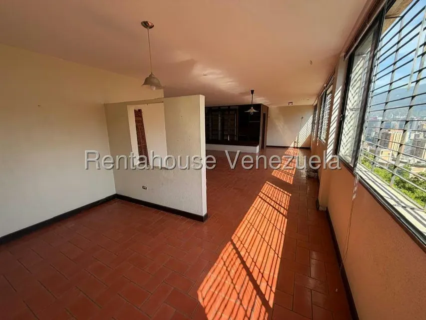 Apartamento (1 Nivel) en Venta en Colinas de Bello Monte, Distrito Metropolitano - 6