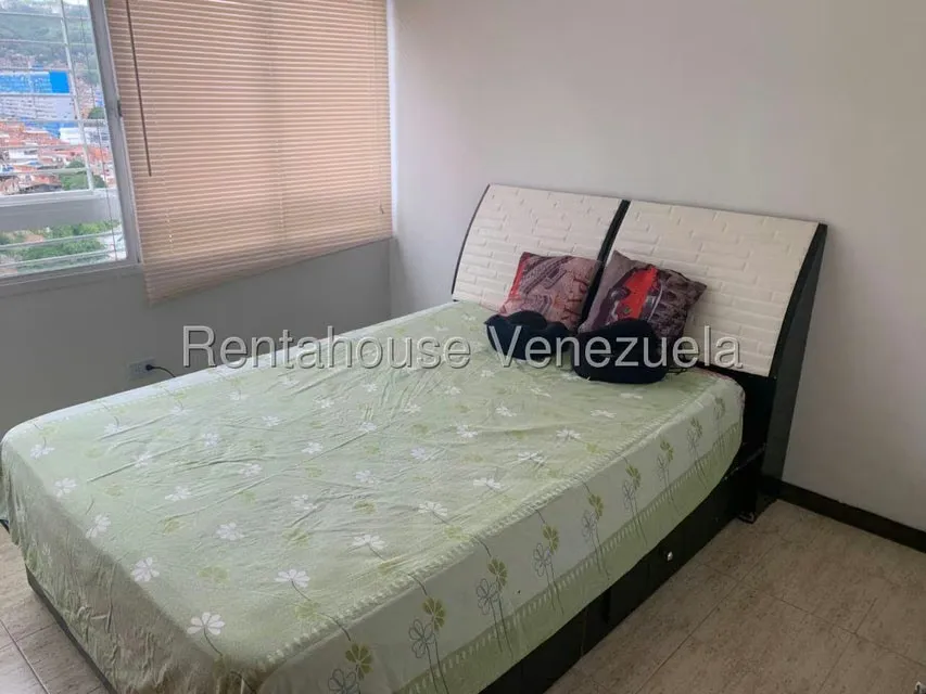 Apartamento (1 Nivel) en Alquiler en El Paraiso, Distrito Metropolitano - 18