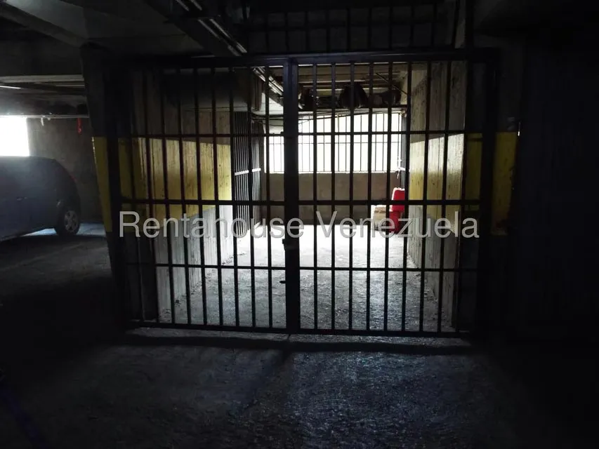 Apartamento (1 Nivel) en Alquiler en El Paraiso, Distrito Metropolitano - 21