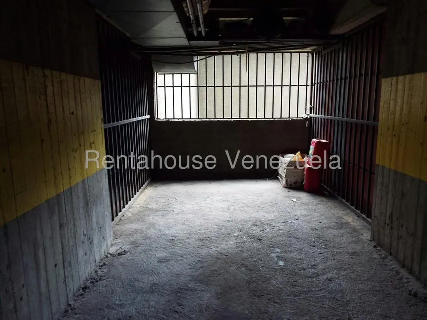 Apartamento (1 Nivel) en Alquiler en El Paraiso, Distrito Metropolitano - 22