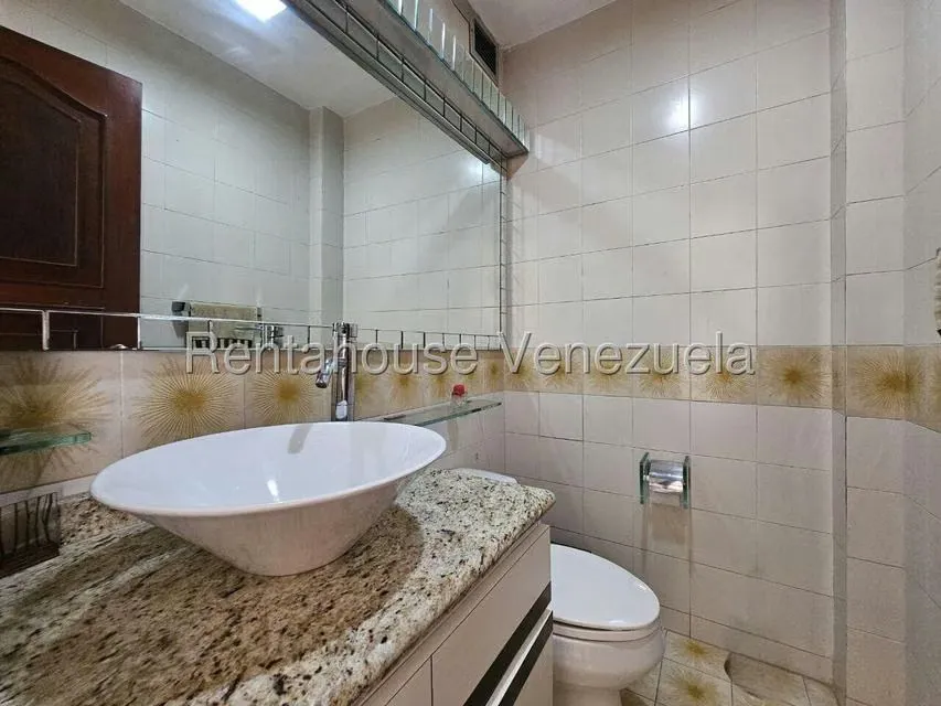 Casa (Multipes Niveles) en Venta en La Lagunita Country Club, Distrito Metropolitano - 20