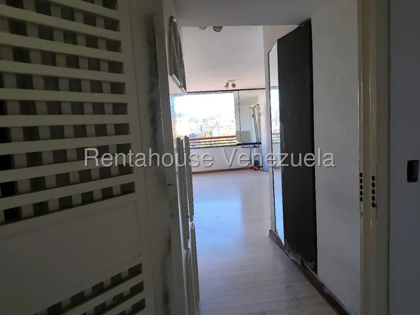 Apartamento (1 Nivel) en Alquiler en El Rosal, Distrito Metropolitano - 7