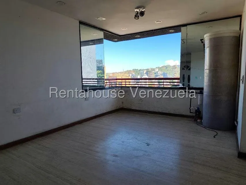 Apartamento (1 Nivel) en Alquiler en El Rosal, Distrito Metropolitano - 9