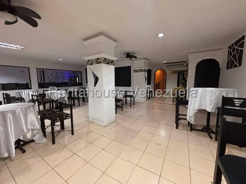 Local Comercial en Venta en Centro, Lara - 3