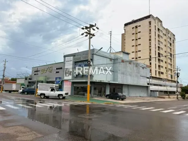 VENTA EDIFICIO COMERCIAL EL CALLE 78 DR PORTILLO - 14